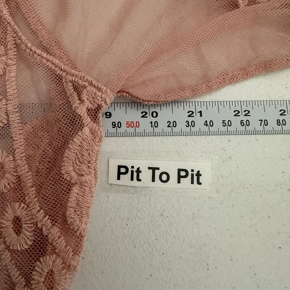 Womens Boho Coquette Sheer Lace Kimono Size S/M Romantic Ethereal Fairy Pink